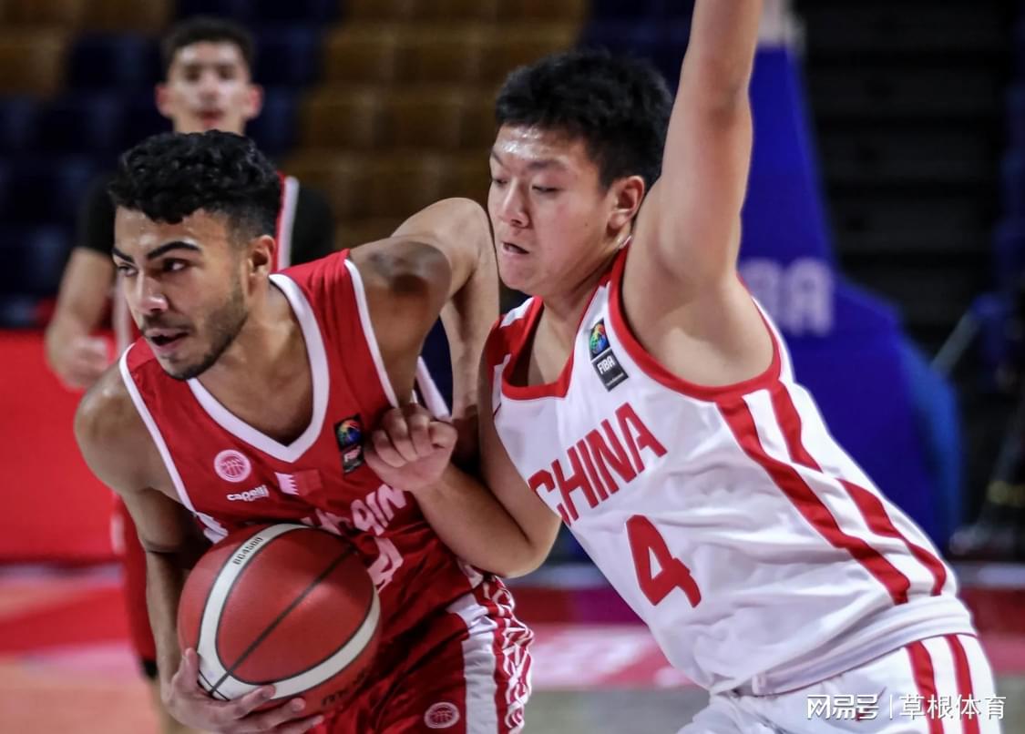 大喜讯!84-69:中国男篮又赢了,进4强+锁定世青赛门票,太稳了